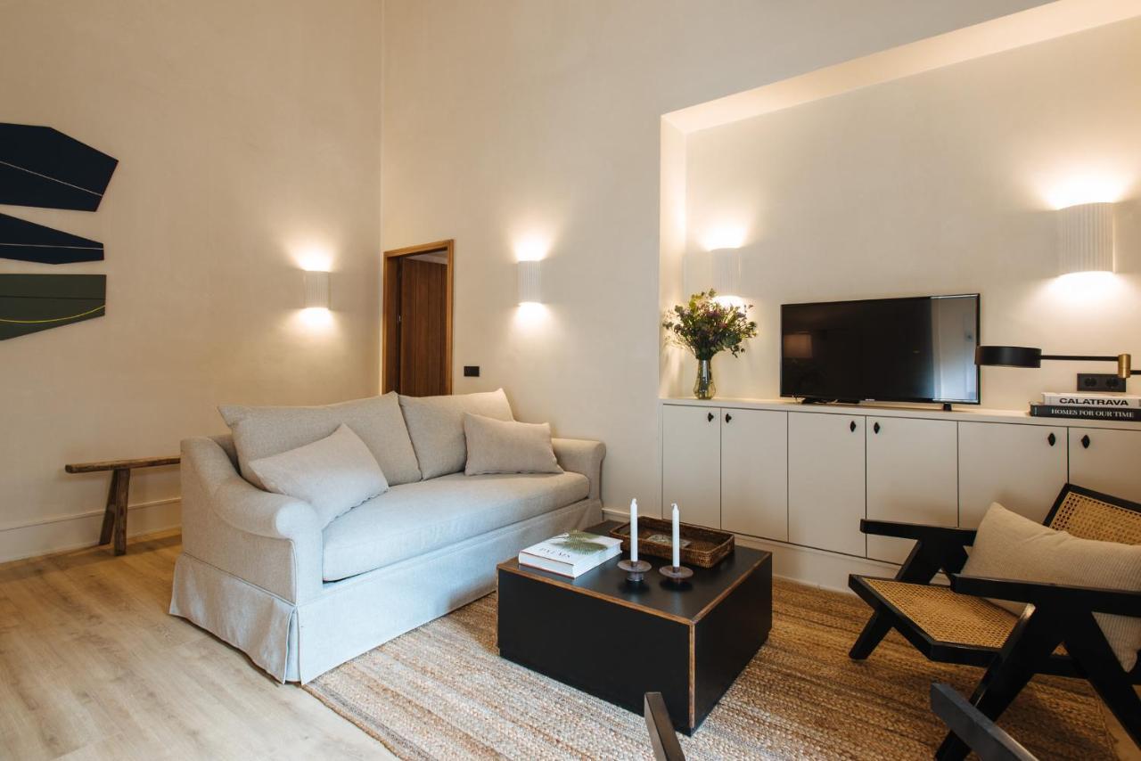 Casa Del Rey Sabio Aparthotel Seville Ngoại thất bức ảnh
