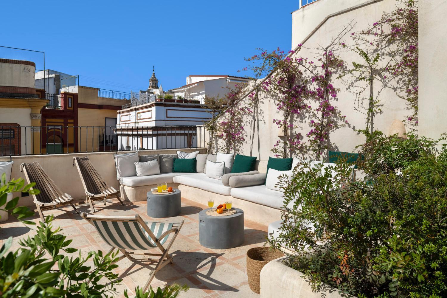 Casa Del Rey Sabio Aparthotel Seville Ngoại thất bức ảnh